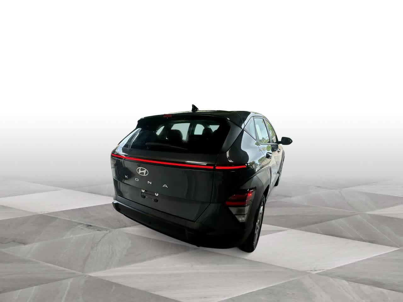 Used 2025 Hyundai Kona SE FWD image 8