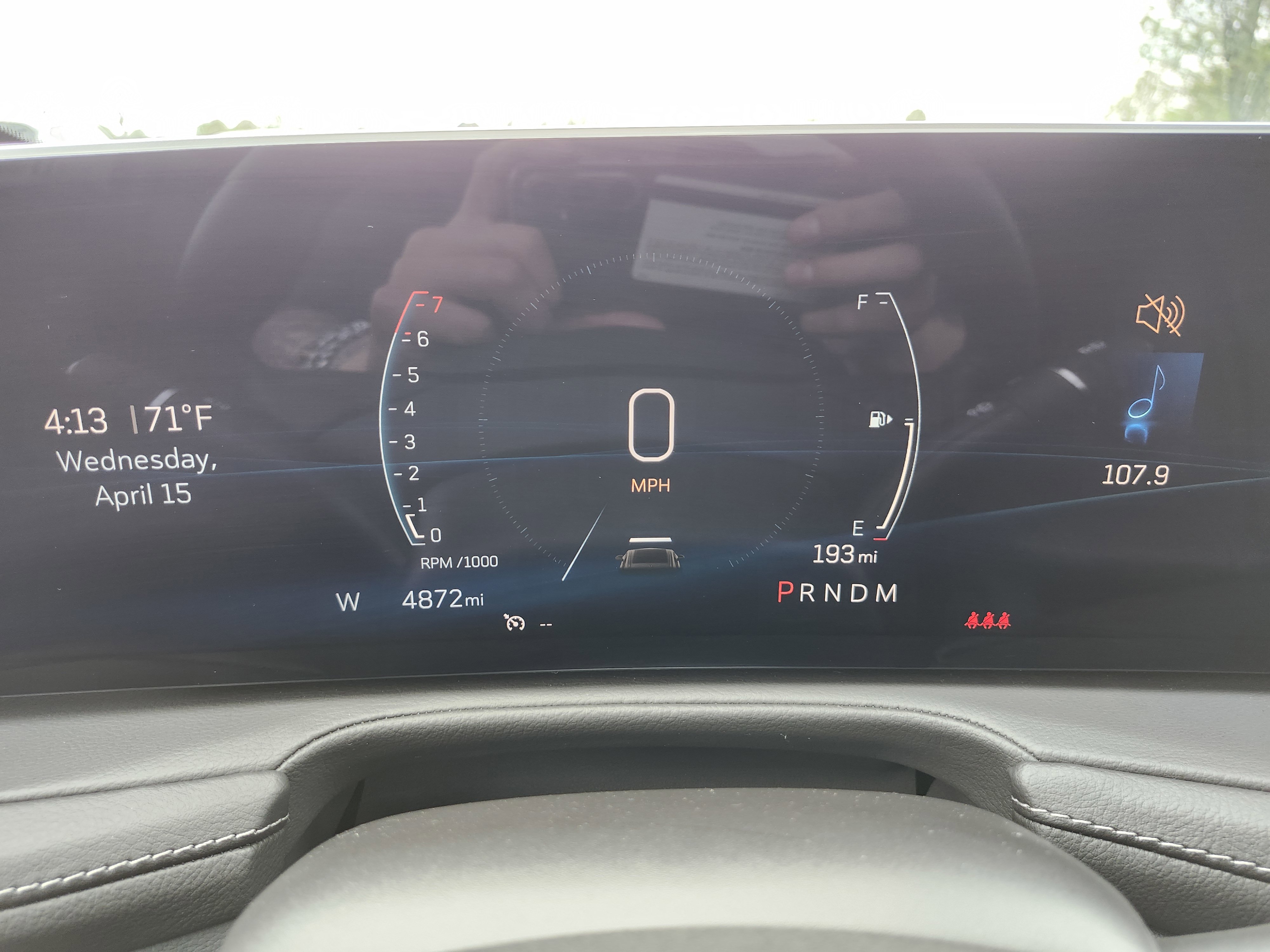 Used 2024 Cadillac XT4 Premium Luxury w/ Technology Package FWD image 31