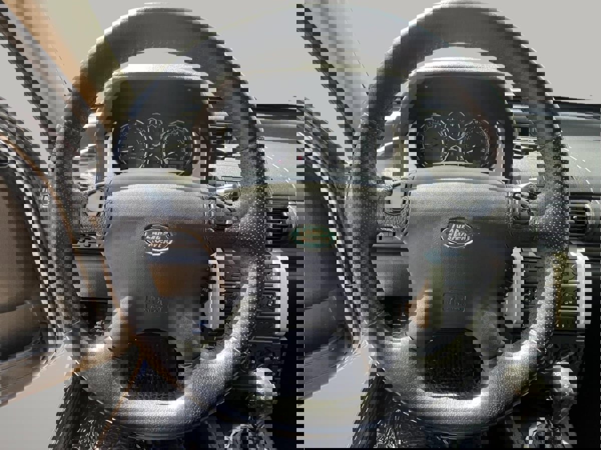 Used 2004 Land Rover Freelander SE image 17