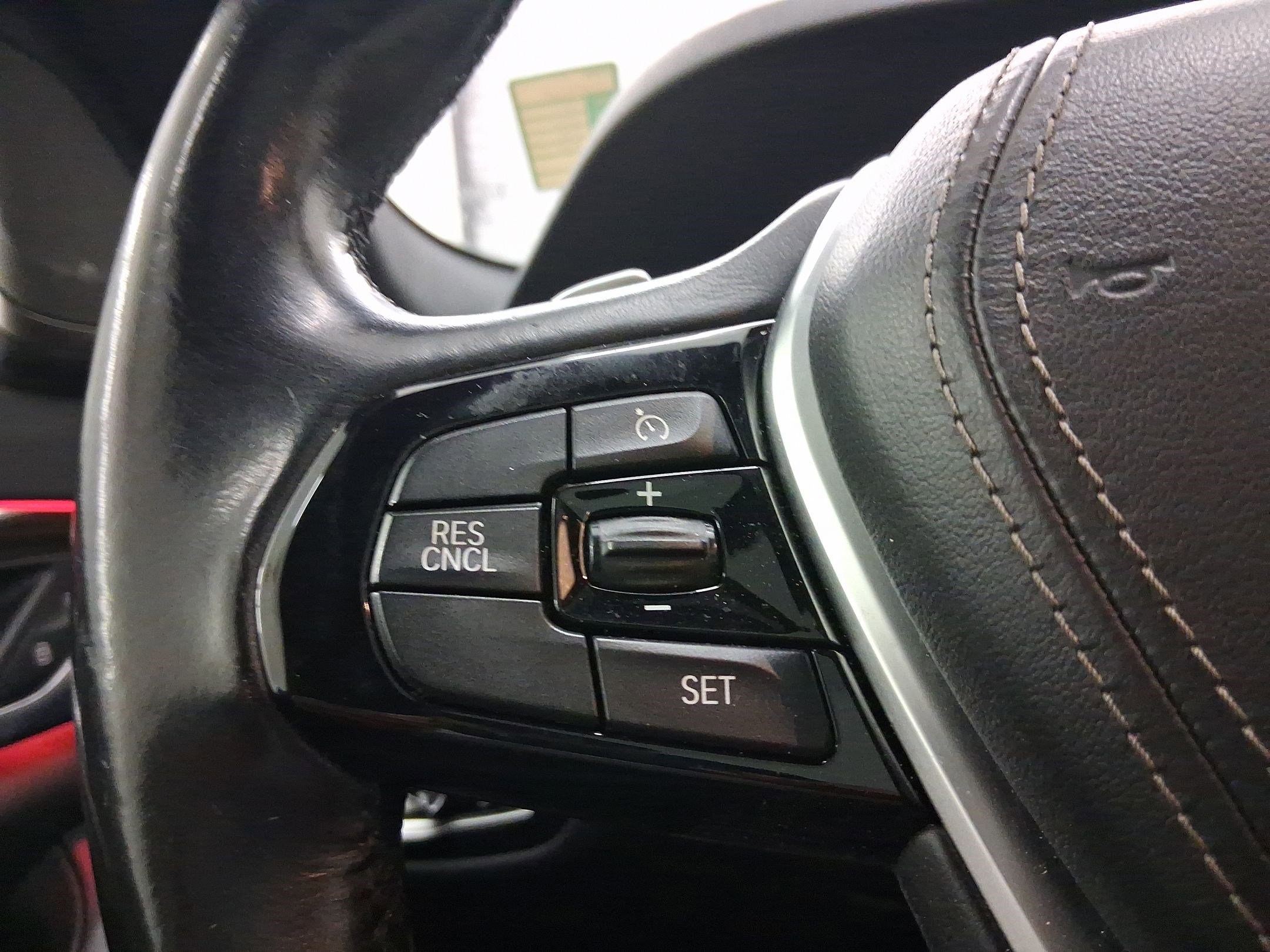 Used 2017 BMW 540i image 14