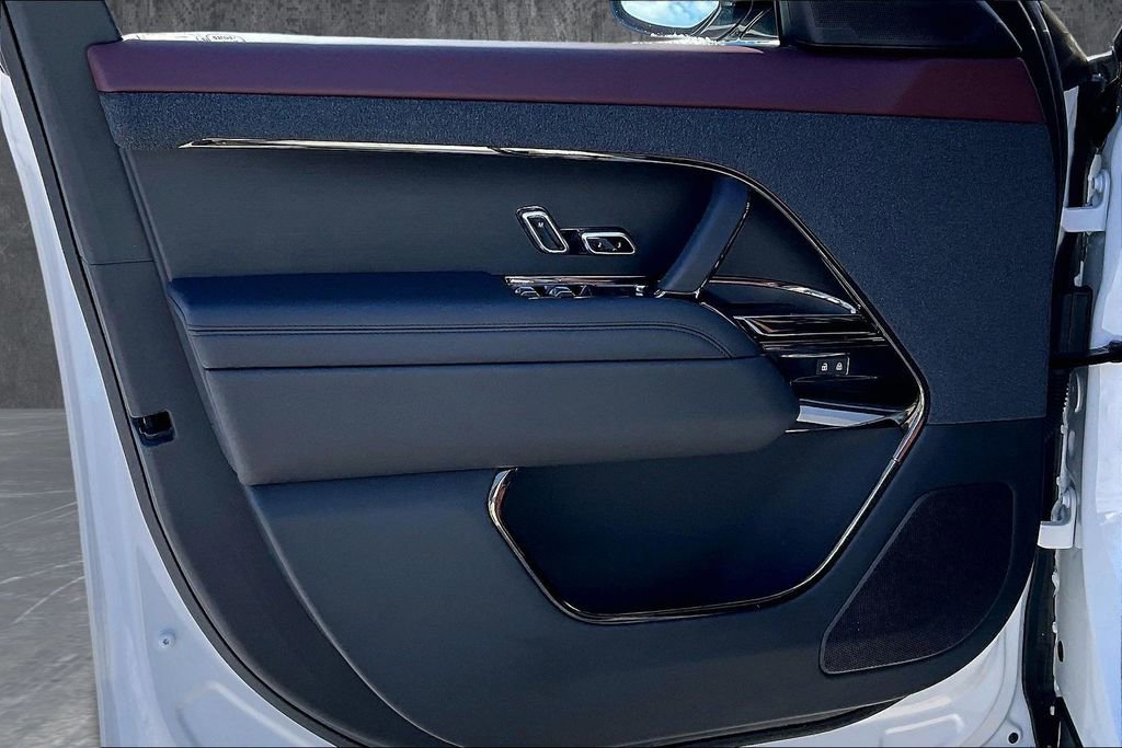 Used 2025 Land Rover Range Rover Sport Dynamic SE image 19