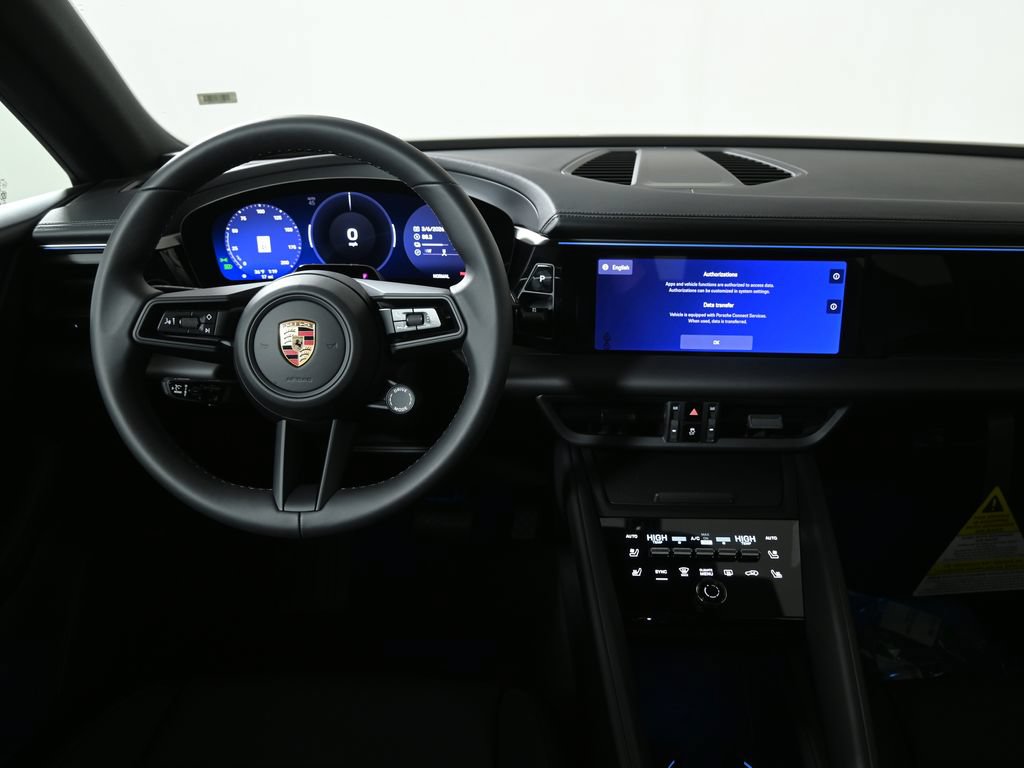 New 2026 Porsche Macan 4 Electric AWD/4WD image 17