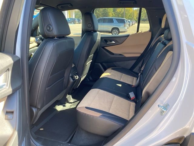 New 2026 Chevrolet Equinox ACTIV w/ Convenience Package III image 23