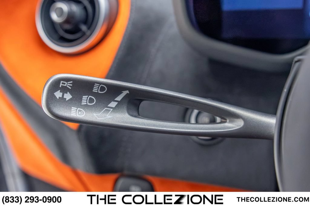 Used 2019 McLaren 600LT RWD image 58