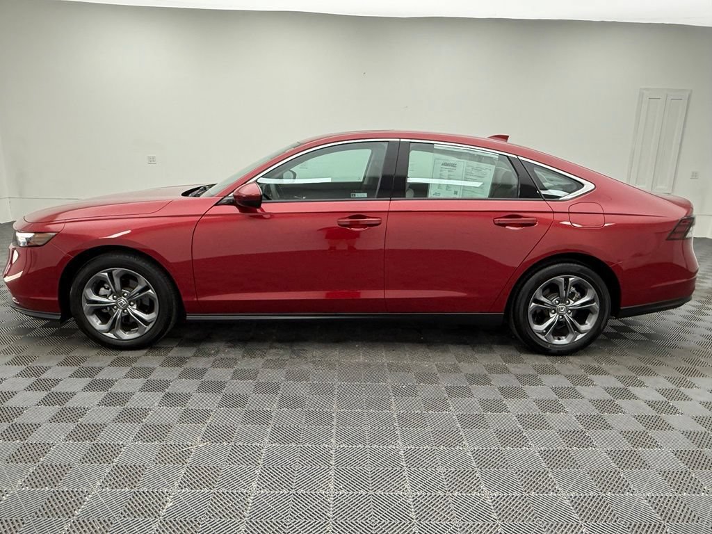 Used 2024 Honda Accord EX image 12
