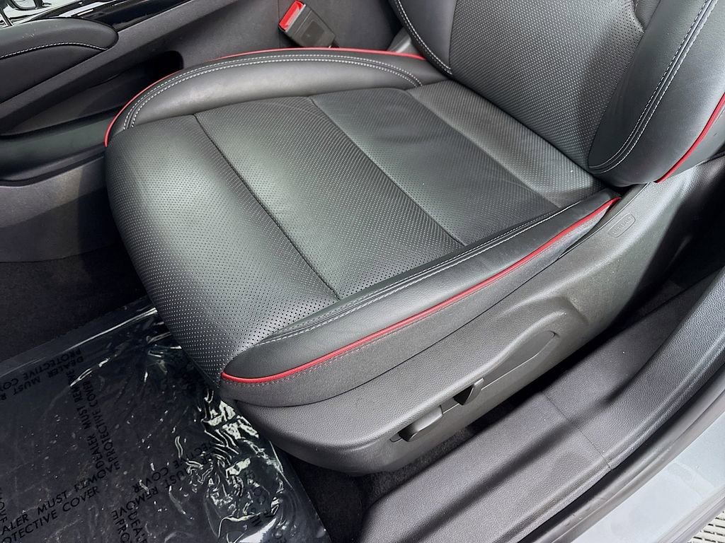 Certified 2023 Buick Envision Essence w/ Sport Touring Package image 22