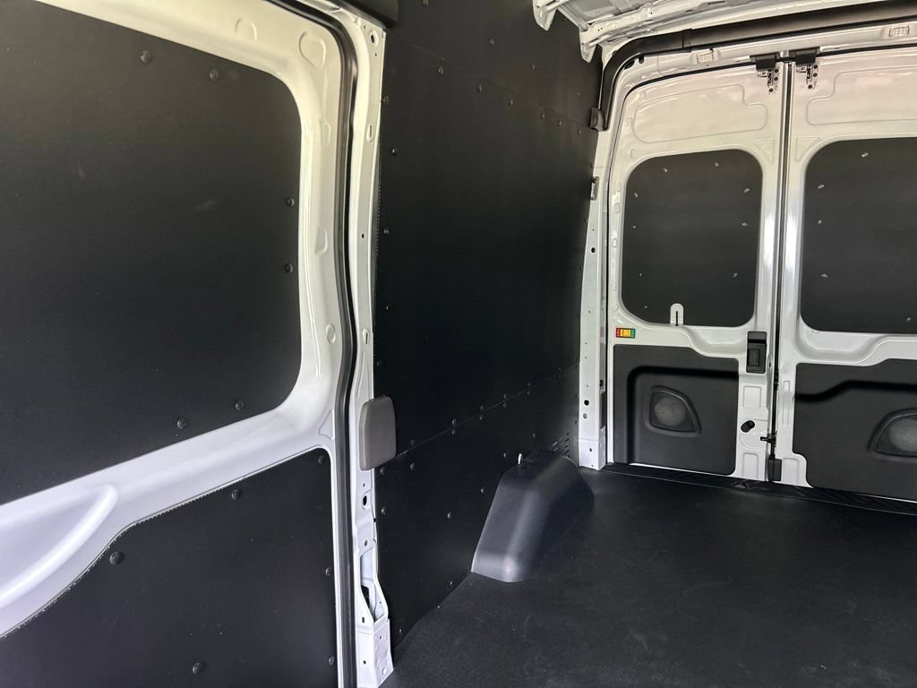 New 2026 Ford Transit 250 148 High Roof AWD w/ Load Area Protection Package image 28