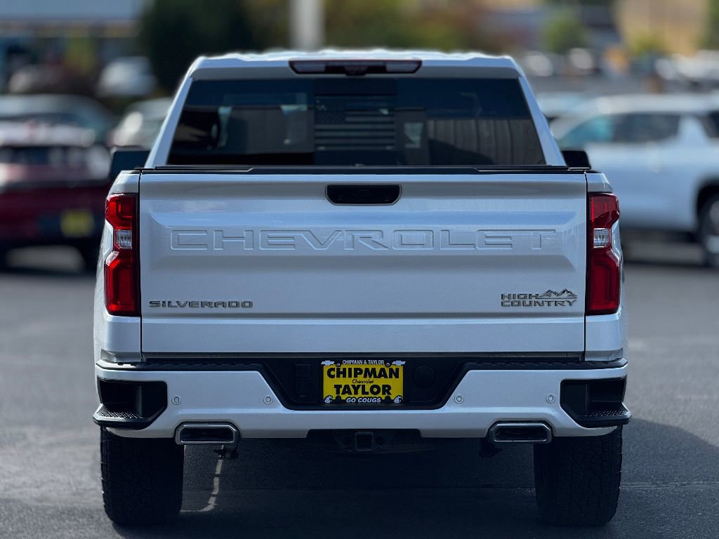 Used 2022 Chevrolet Silverado 1500 High Country w/ Technology Package image 19