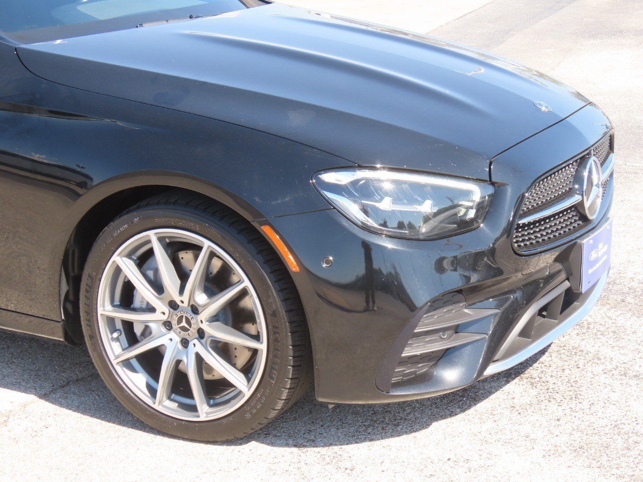 Used 2021 Mercedes-Benz E 450 4MATIC Sedan image 5