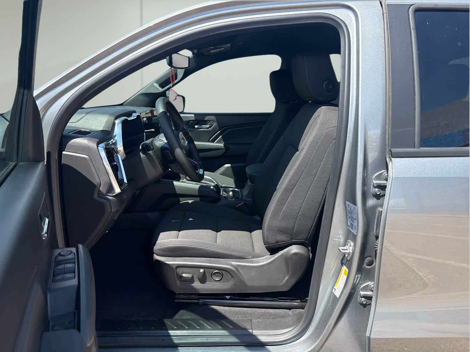 Used 2026 GMC Canyon Elevation w/ Convenience Package RWD image 10