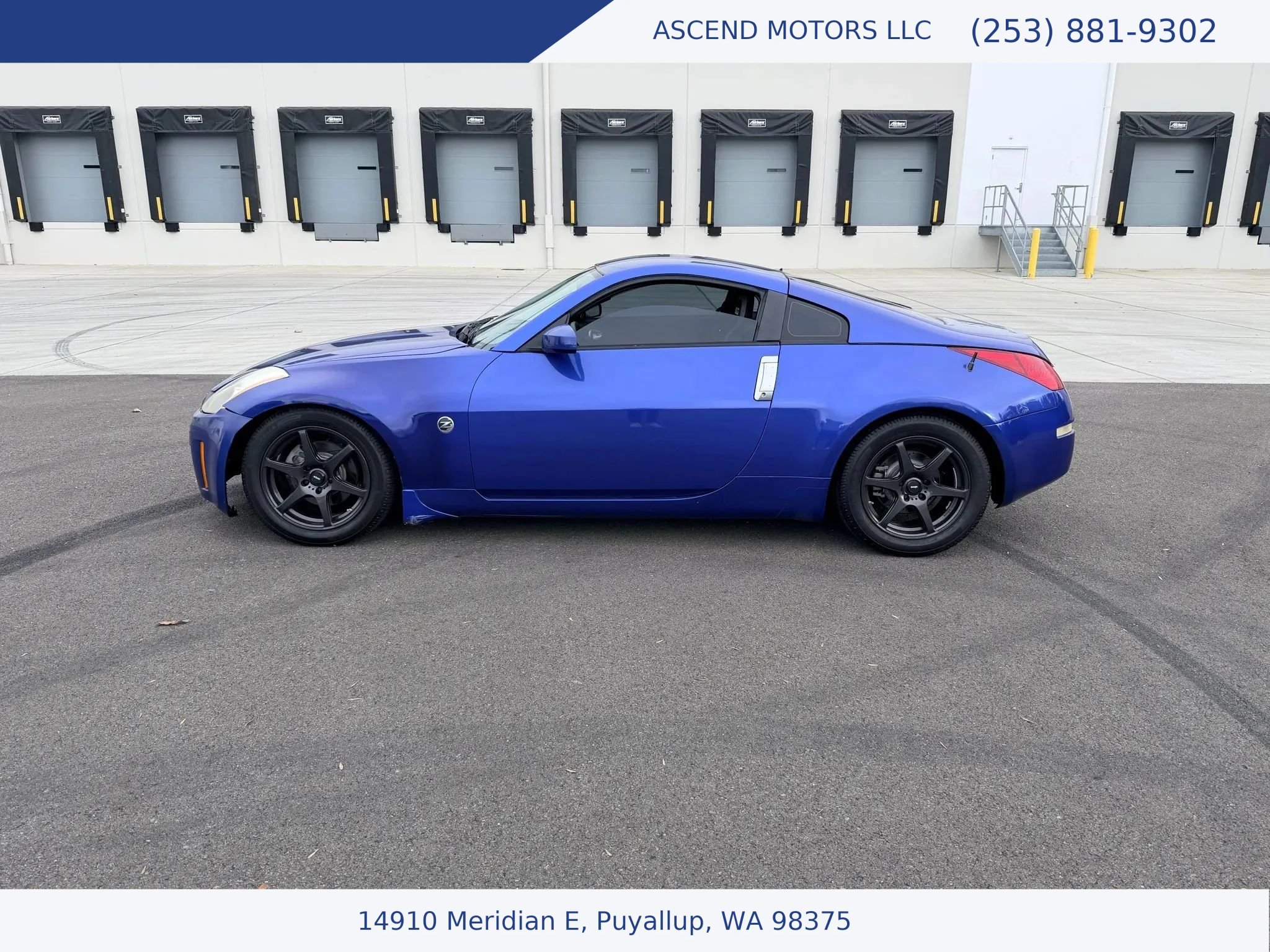 Used 2005 Nissan 350Z Enthusiast RWD image 2