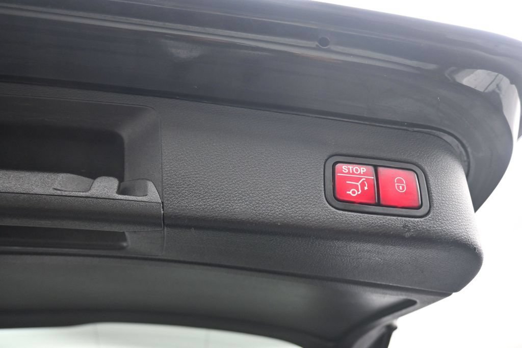 Used 2015 Mercedes-Benz ML 250 BlueTEC 4MATIC image 43