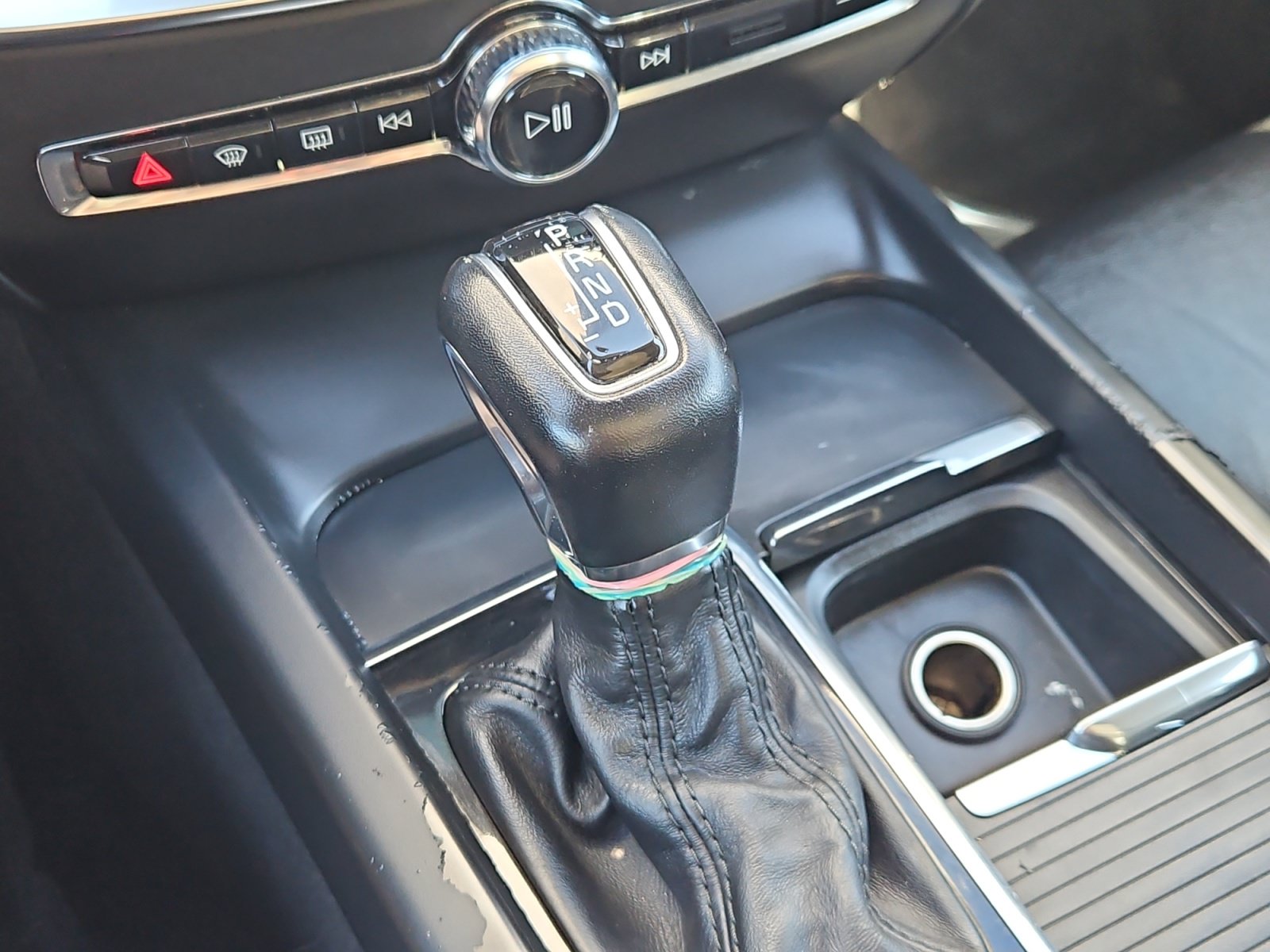 Used 2019 Volvo S60 T5 Momentum FWD image 22