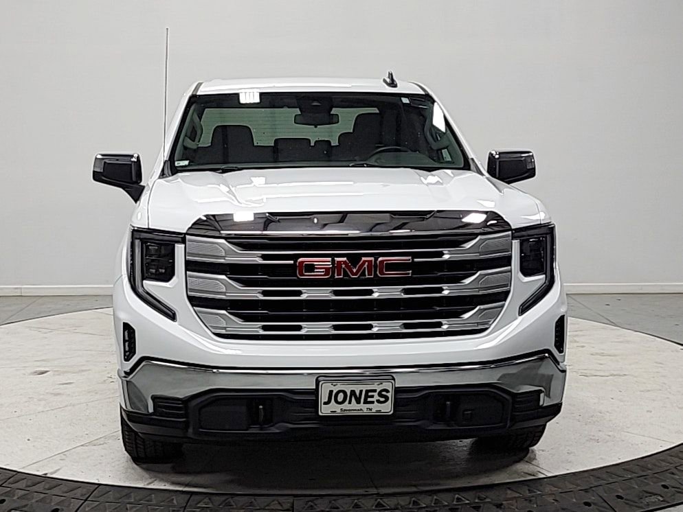 Used 2023 GMC Sierra 1500 SLE image 2