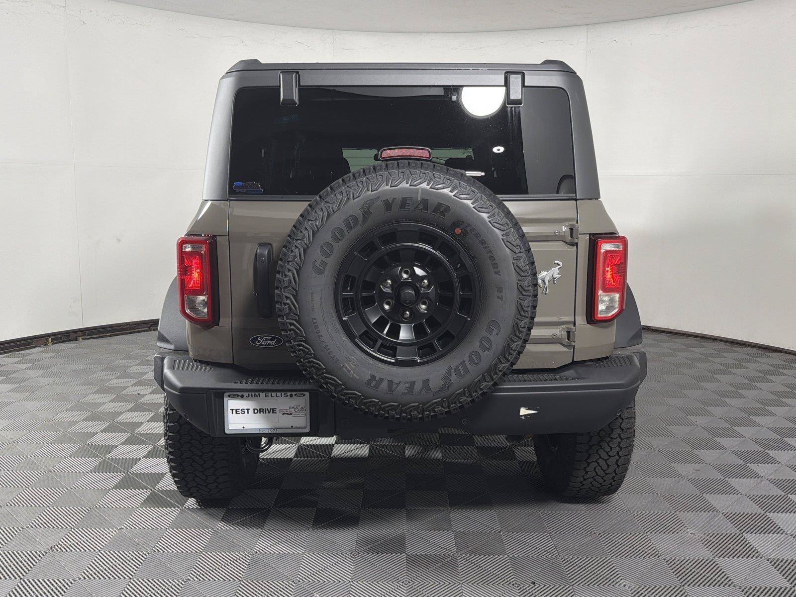 New 2026 Ford Bronco Big Bend w/ Black Diamond Package AWD/4WD image 6