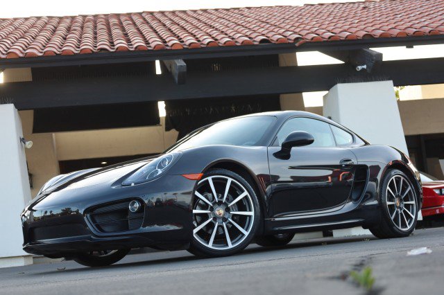 Used 2014 Porsche Cayman image 3