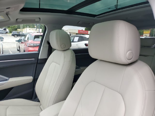 Used 2022 Audi Q3 2.0T Premium Plus AWD/4WD image 22