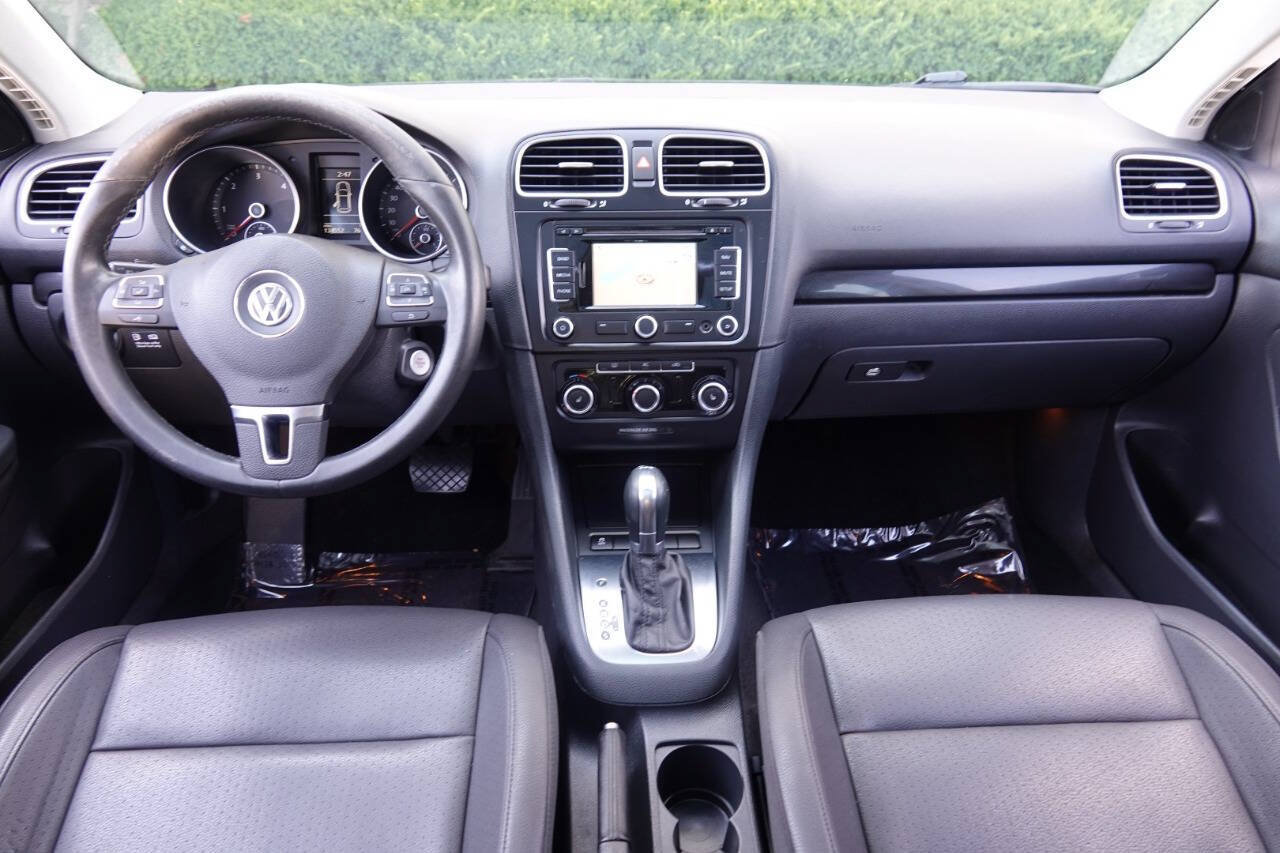 Used 2012 Volkswagen Jetta TDI FWD image 6
