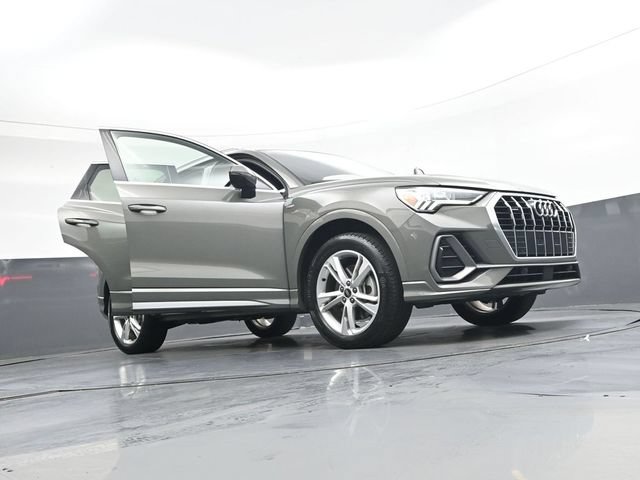 Used 2022 Audi Q3 2.0T Premium Plus AWD/4WD image 40