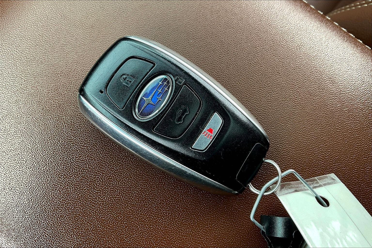 Used 2019 Subaru Outback 2.5i Touring w/ Popular Package #3A image 9