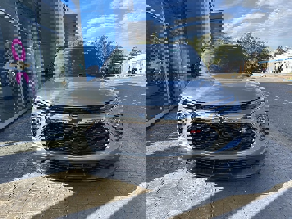New 2026 Chevrolet TrailBlazer RS w/ Convenience Package image 2