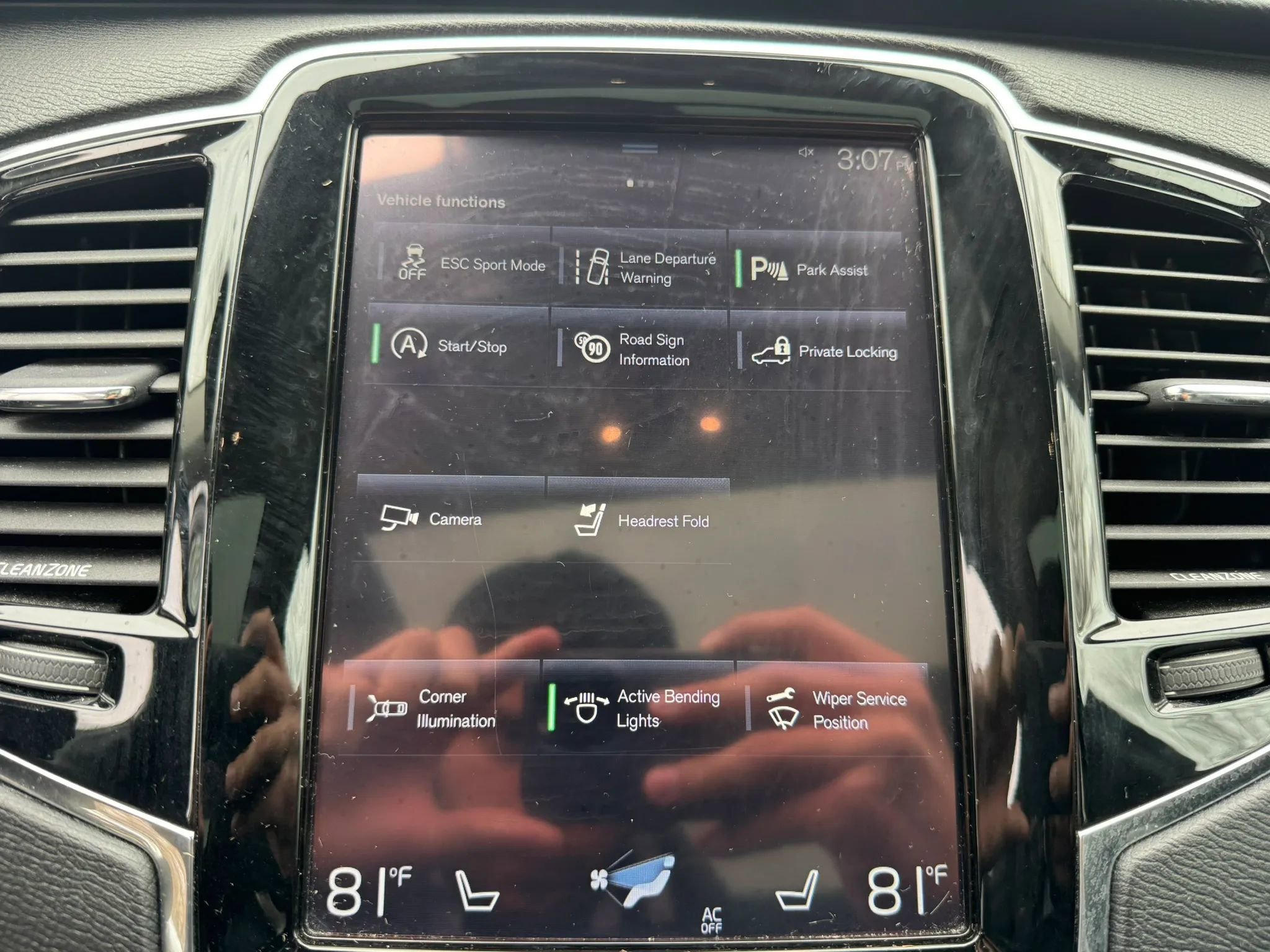 Used 2016 Volvo XC90 T5 Momentum image 22