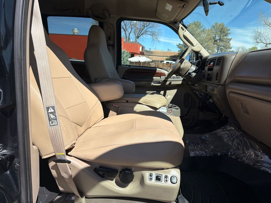 Used 2003 Ford F250 XL AWD/4WD image 17