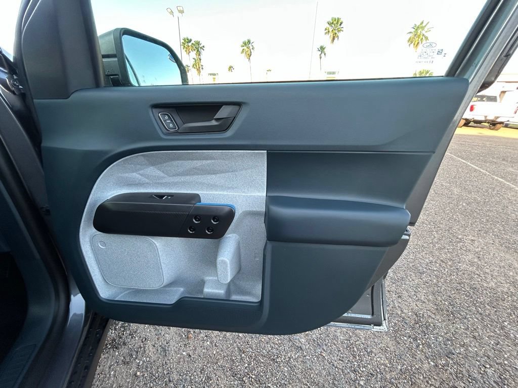 New 2026 Ford Maverick XLT FWD image 22