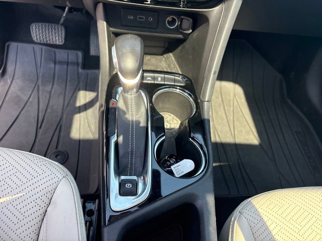 Used 2023 Buick Encore GX Essence w/ Experience Buick Package AWD/4WD image 21