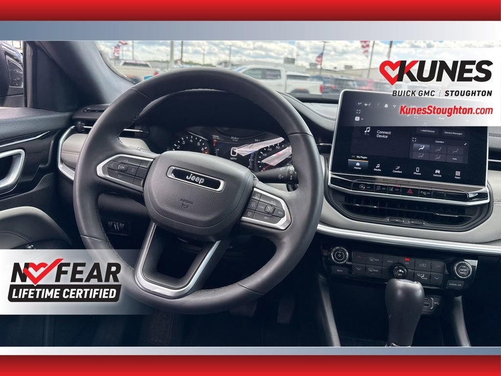 Used 2025 Jeep Compass Limited AWD/4WD image 42