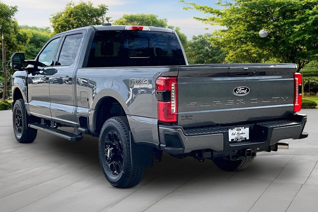 New 2027 Ford F250 XLT w/ XLT Premium Package AWD/4WD image 3