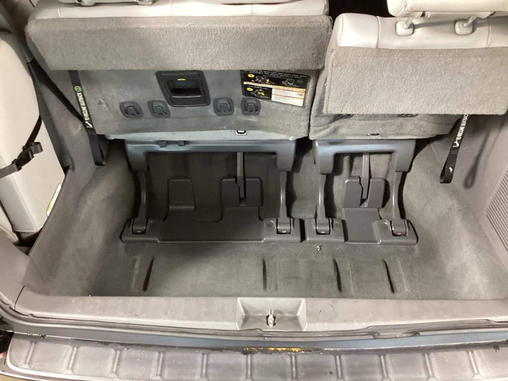 Used 2020 Toyota Sienna XLE FWD image 31