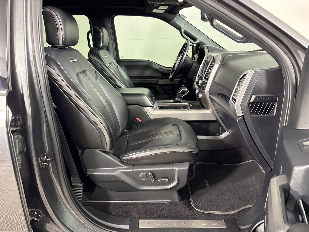 Certified 2019 Ford F150 Platinum w/ Equipment Group 701A Luxury AWD/4WD image 6
