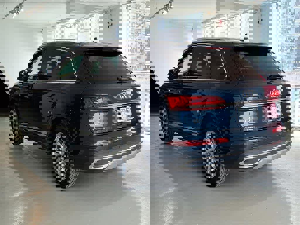 Used 2022 Audi Q7 Premium Plus w/ Premium Plus Package image 6