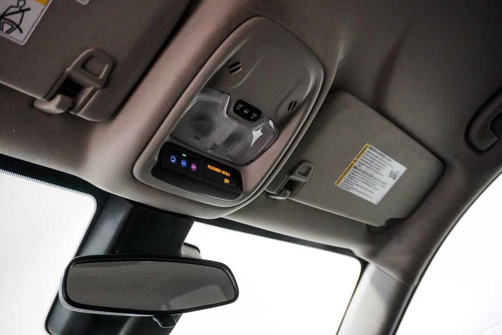 Used 2023 Buick Encore GX Preferred image 24