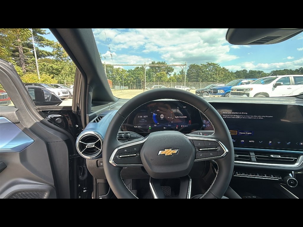 New 2025 Chevrolet Equinox EV LT FWD image 11