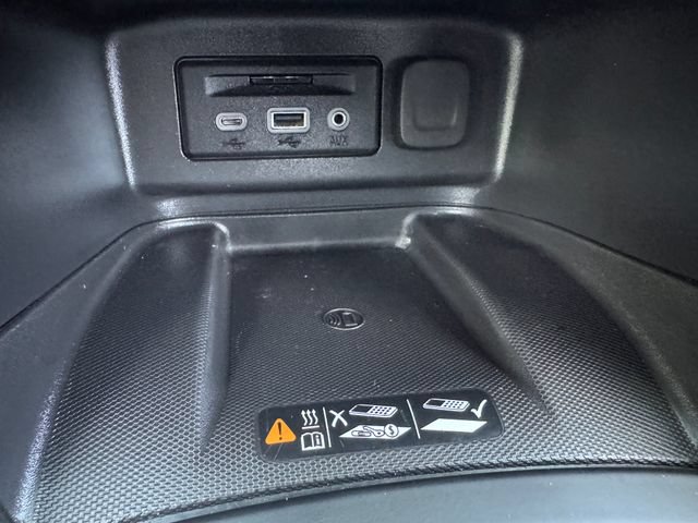 Used 2020 Chevrolet Equinox Premier AWD/4WD image 29