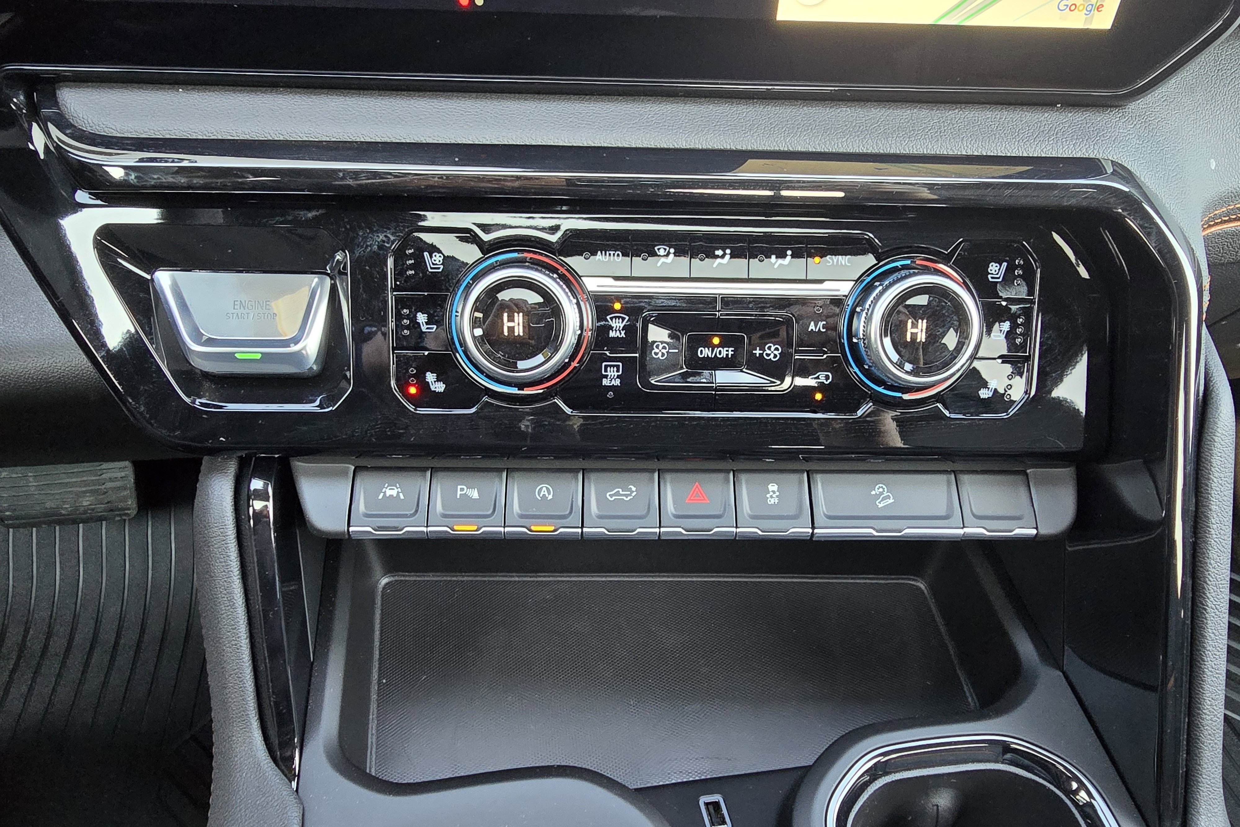 New 2026 GMC Sierra 1500 AT4 w/ AT4 Premium Package image 30