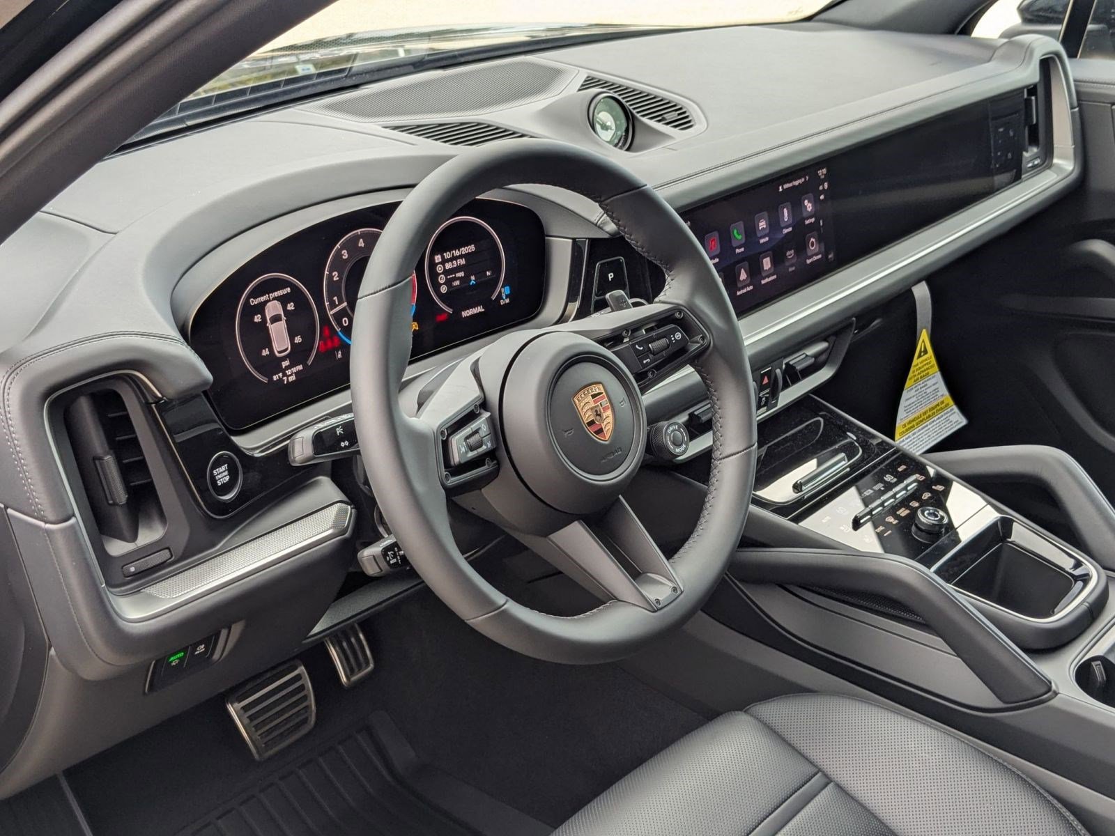New 2026 Porsche Cayenne S image 4