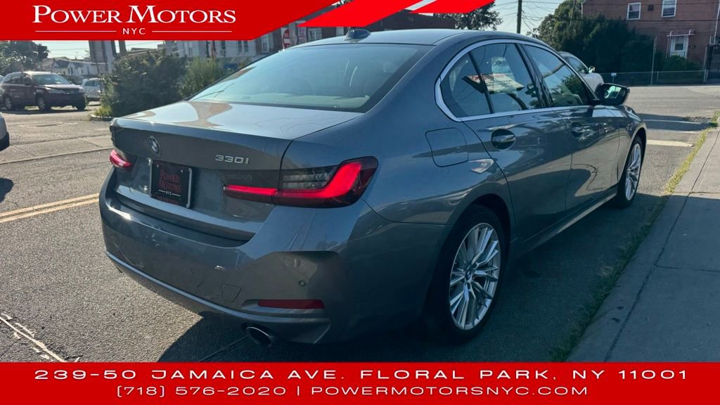 Used 2024 BMW 330i xDrive Sedan w/ Convenience Package image 5