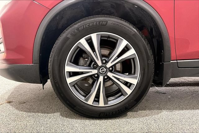 Used 2019 Nissan Rogue SV AWD/4WD image 41