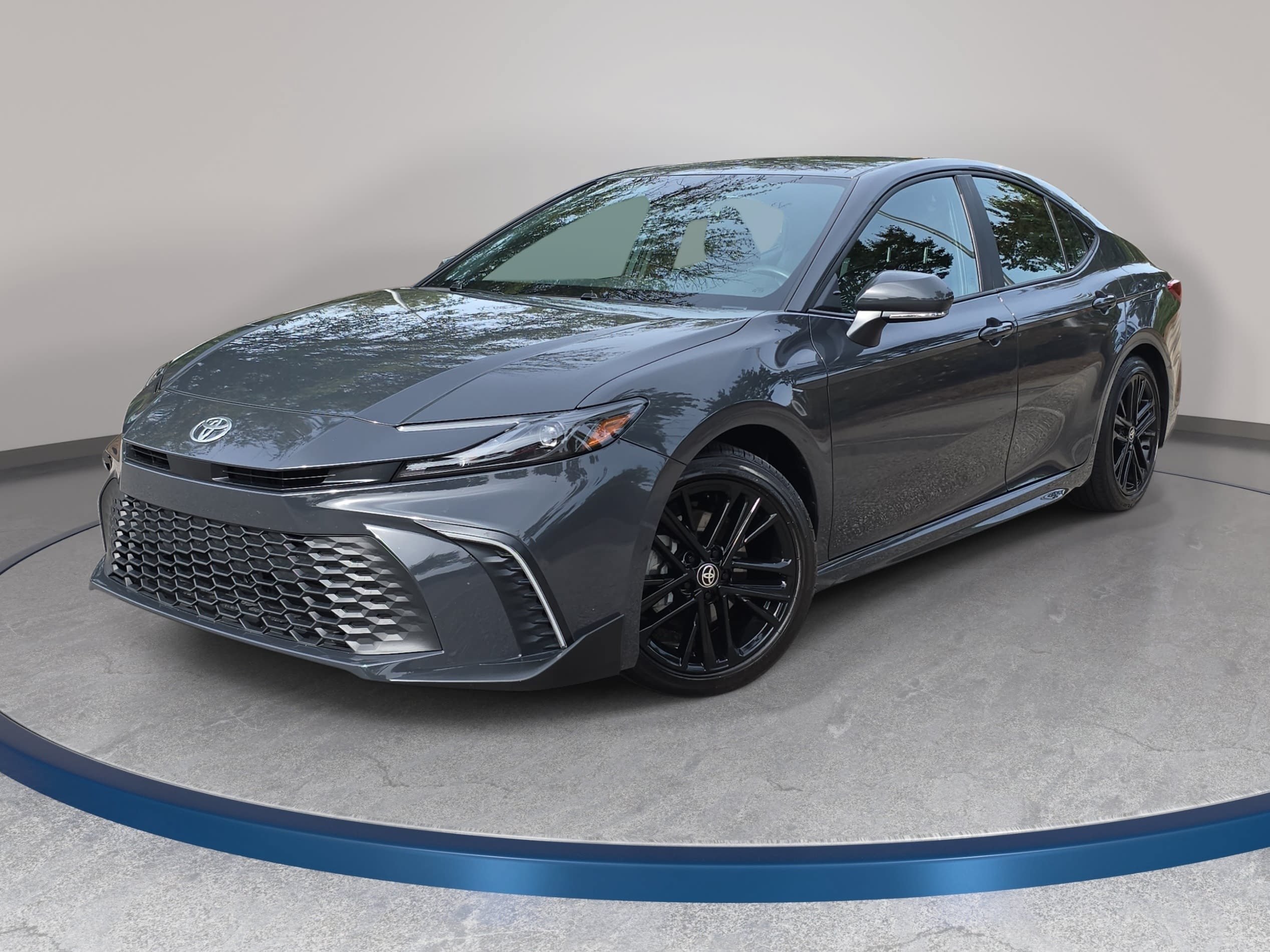 Used 2025 Toyota Camry SE w/ Multimedia Upgrade Package FWD image 1