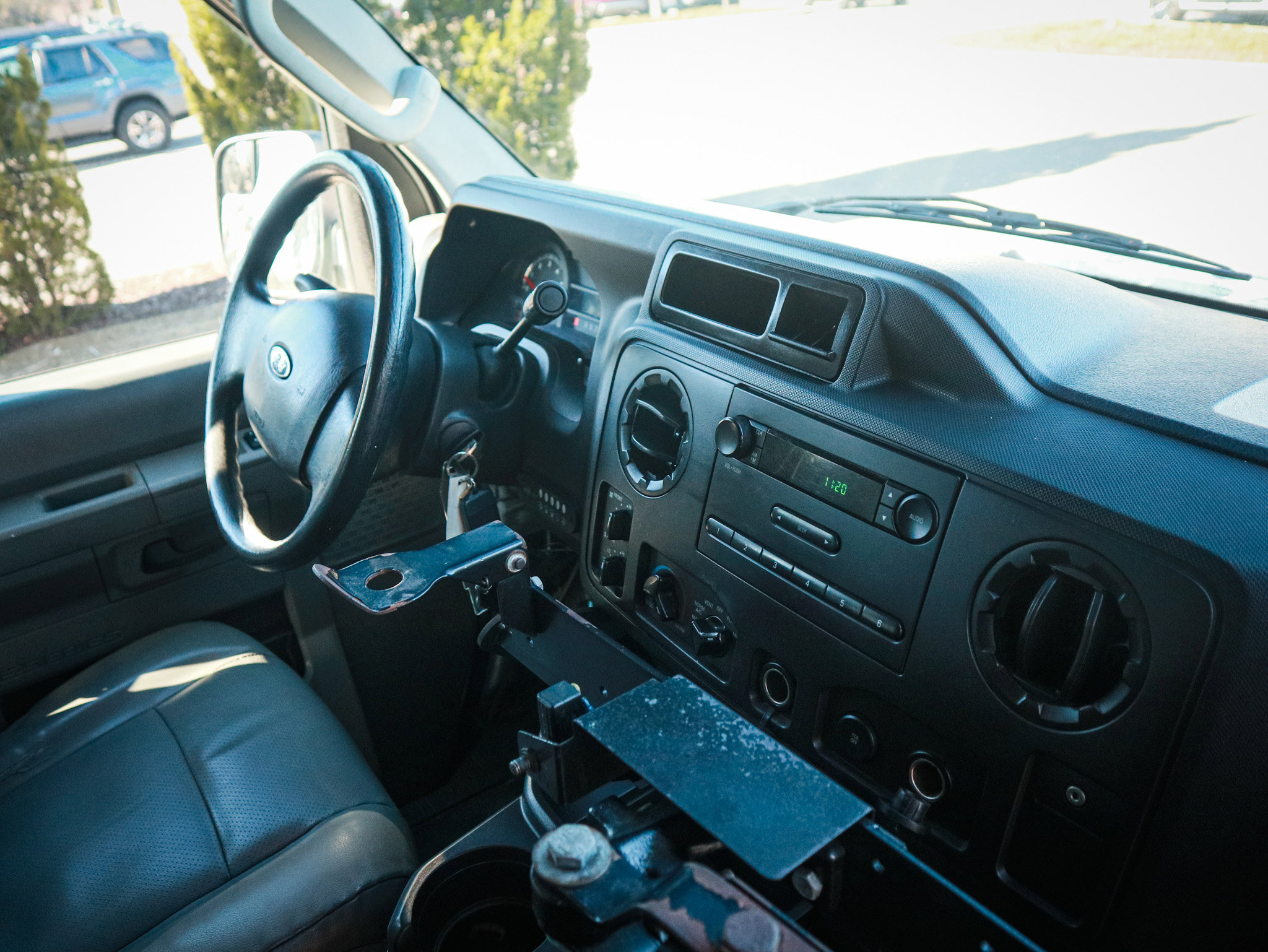 Used 2014 Ford E-250 and Econoline 250 Commercial Wheel Chair Accesib w/ Power Group image 27