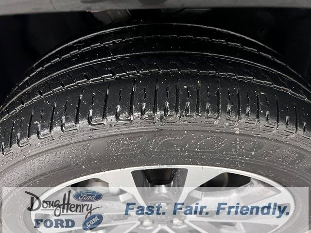 Used 2024 Jeep Grand Cherokee Overland w/ Adv Protech Group III AWD/4WD image 16