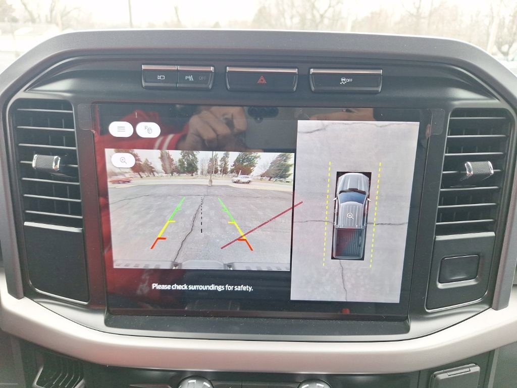 New 2023 Ford F150 Lightning XLT w/ Equipment Group 312A High image 11