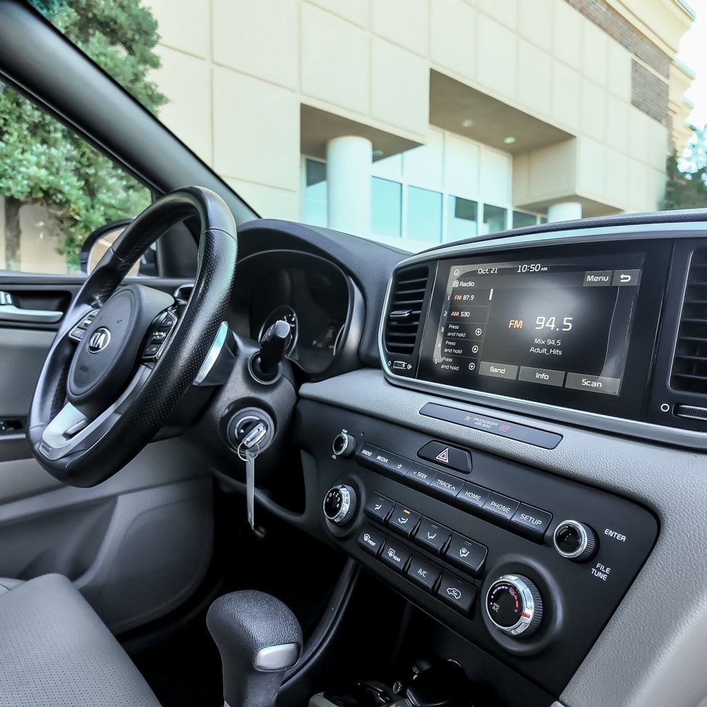 Used 2020 Kia Sportage S w/ S Sunroof Package image 29