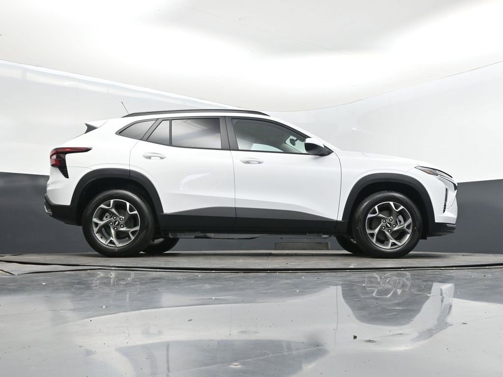 New 2026 Chevrolet Trax LT image 43