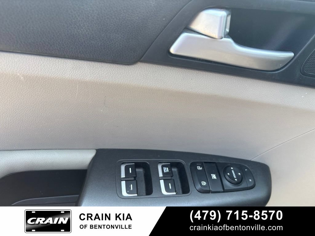 Used 2020 Kia Sportage LX FWD image 9
