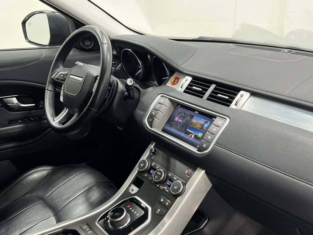 Used 2017 Land Rover Range Rover Evoque SE Premium AWD/4WD image 20