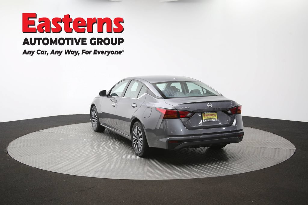Used 2025 Nissan Altima 2.5 SV FWD image 65